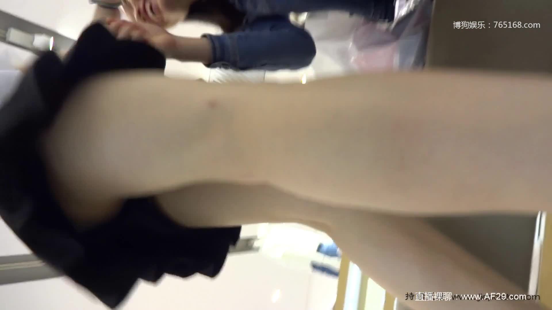 高清偷拍A片,偷窺超短裙美女私處視頻色情網站流出- XXX成人網